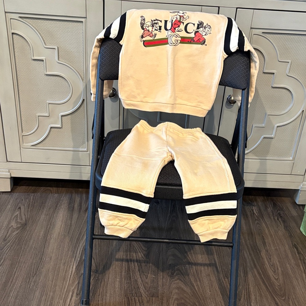 Gucci Kids Cream Joggers with Black Stripes